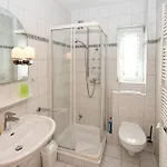 Neptun 10, 1 *